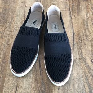 UGG Sammy Slip-On